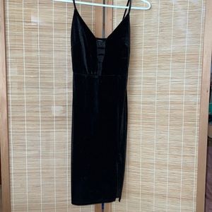 Forever 21 Black Velvet Midi Dress